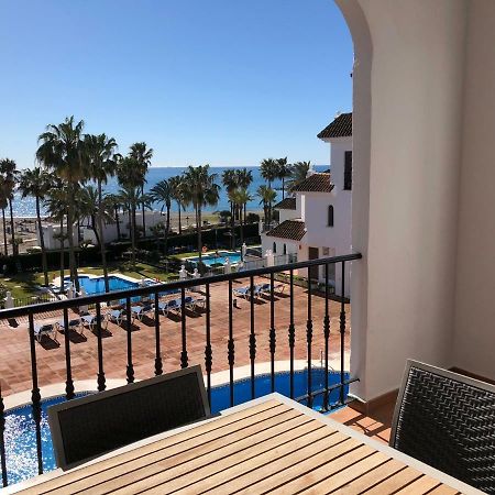 Puerto De La Duquesa Sea View Apartment Manilva Exterior photo